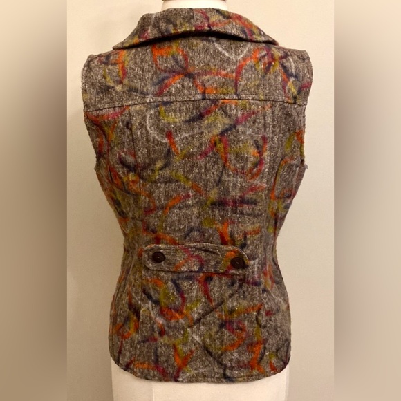 Christopher & Banks Brown Yellow Graffiti Button Down Sleeveless Vest Size M - Picture 7 of 11